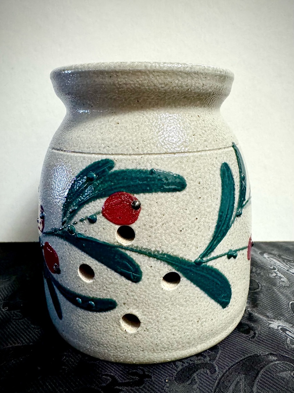 Salmon Falls Pottery Cranberry Garlic Keeper ~ Never Used